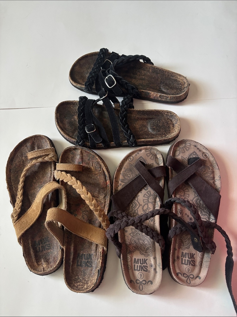 Muk Luks Brown Braided Strap Womens Sandals 3 pairs size 9